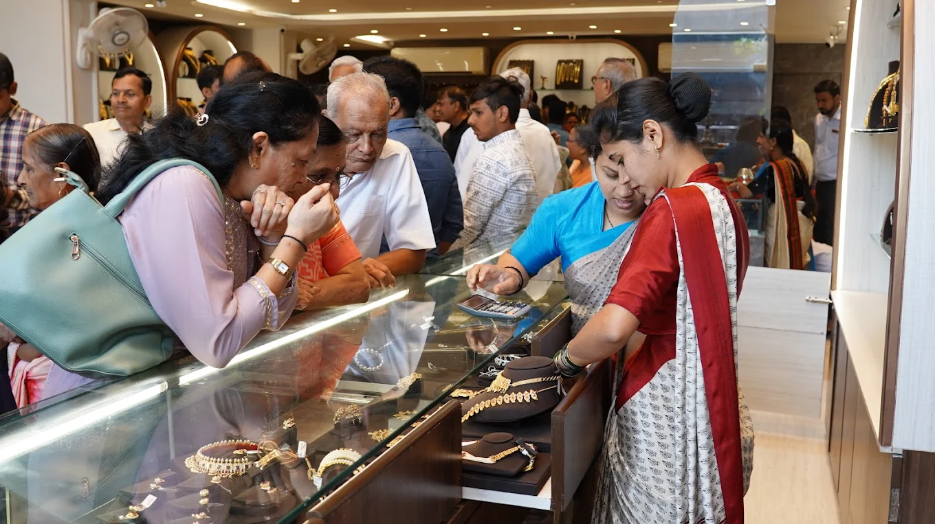 Bafna Jewellers Bhosari Display